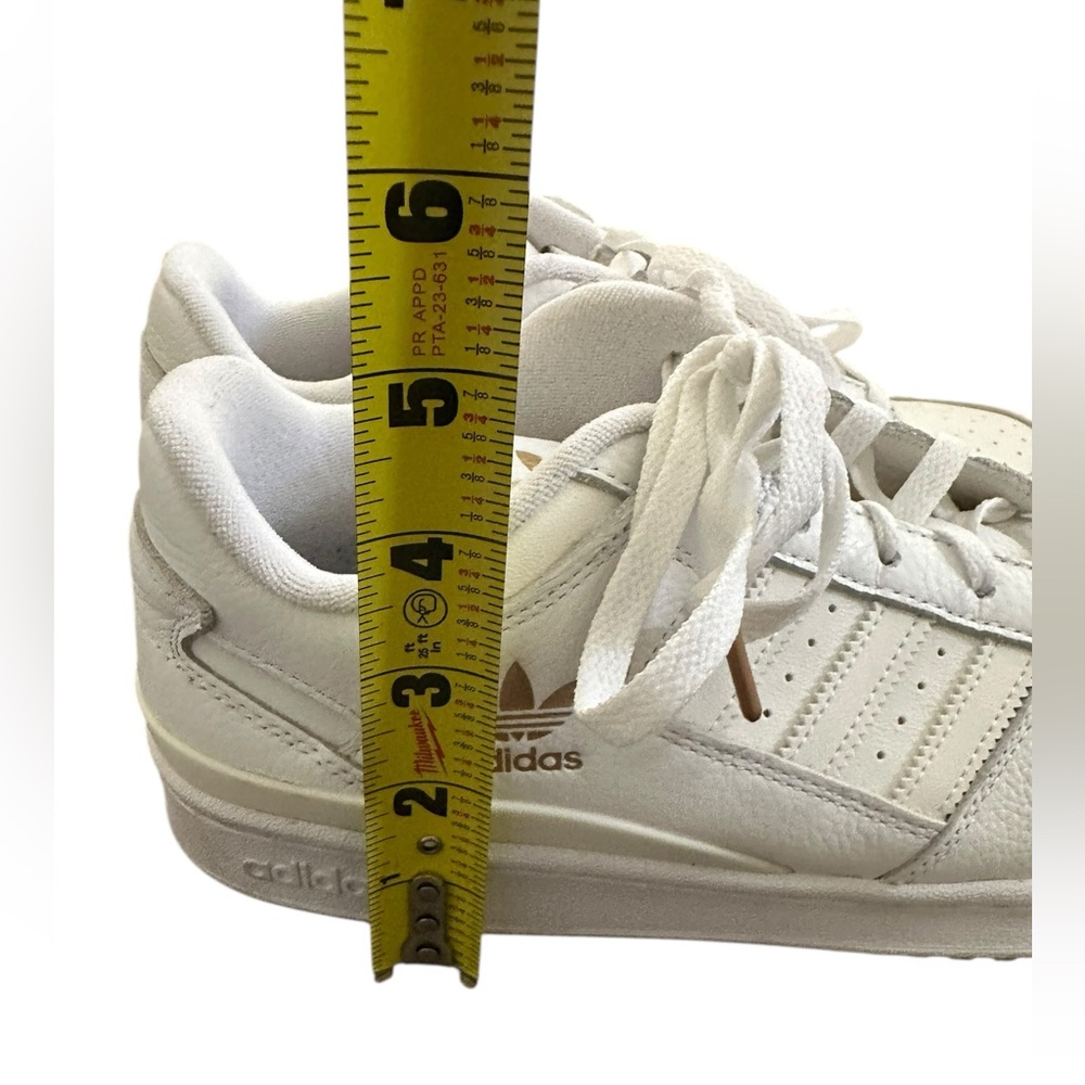 Adidas Forum Low White Gold tumbled leather sneakers size 10.5 women - Picture 8 of 12